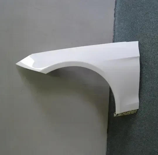 a2078800118   fender1